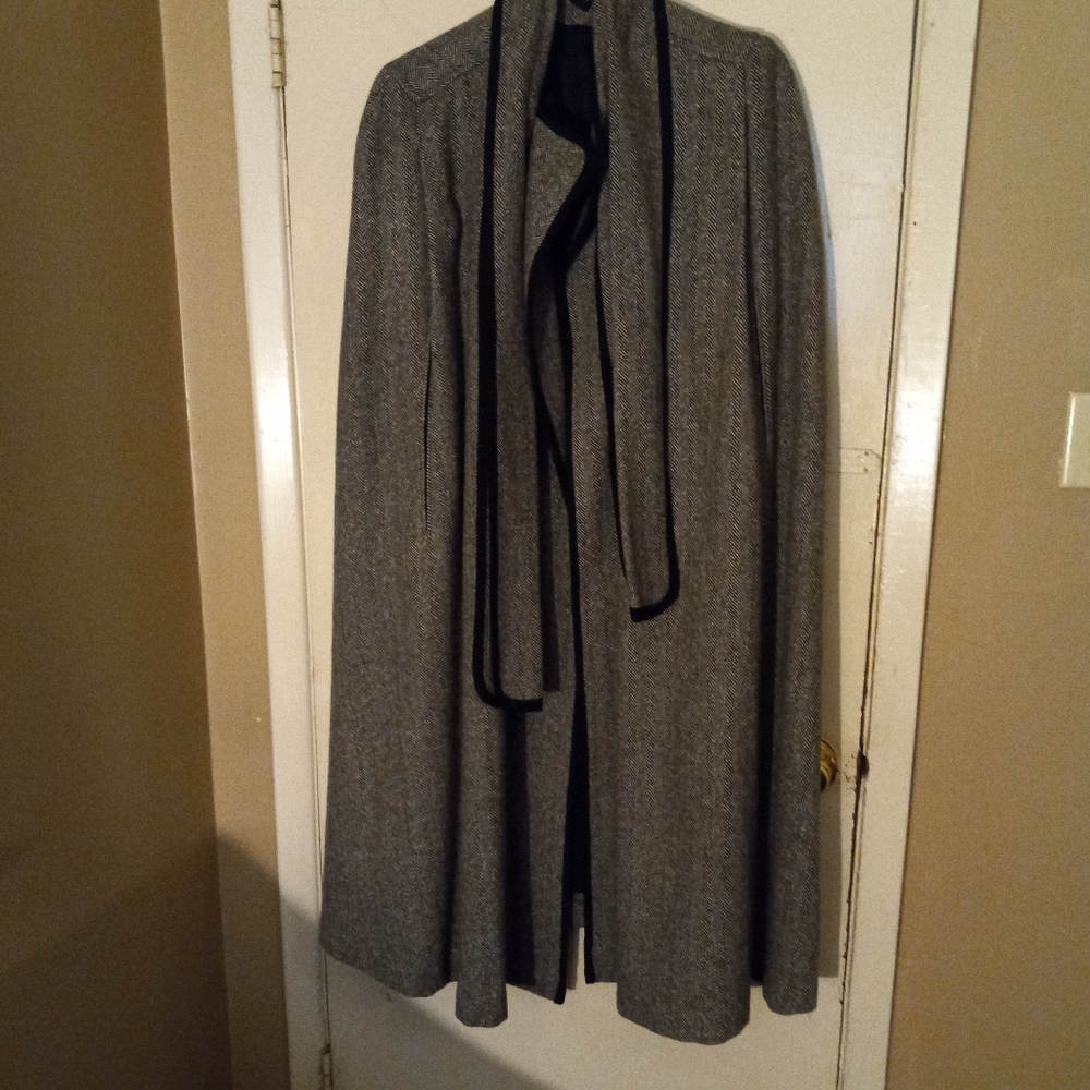 Vintage wool cape/coat